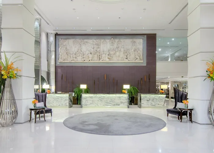 Hotel The Sukosol 5*